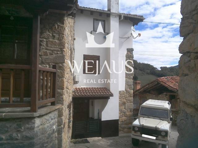 Piso en Venta en Camaleño