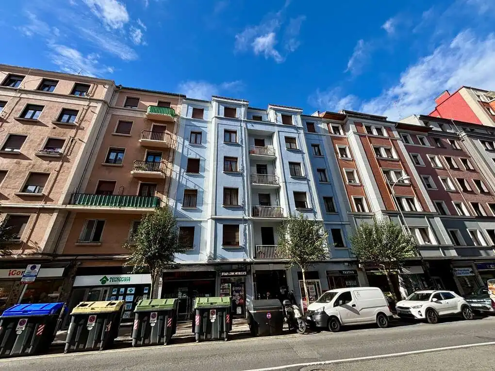 Piso en venta en Gordóniz Kalea, Rekalde Centro