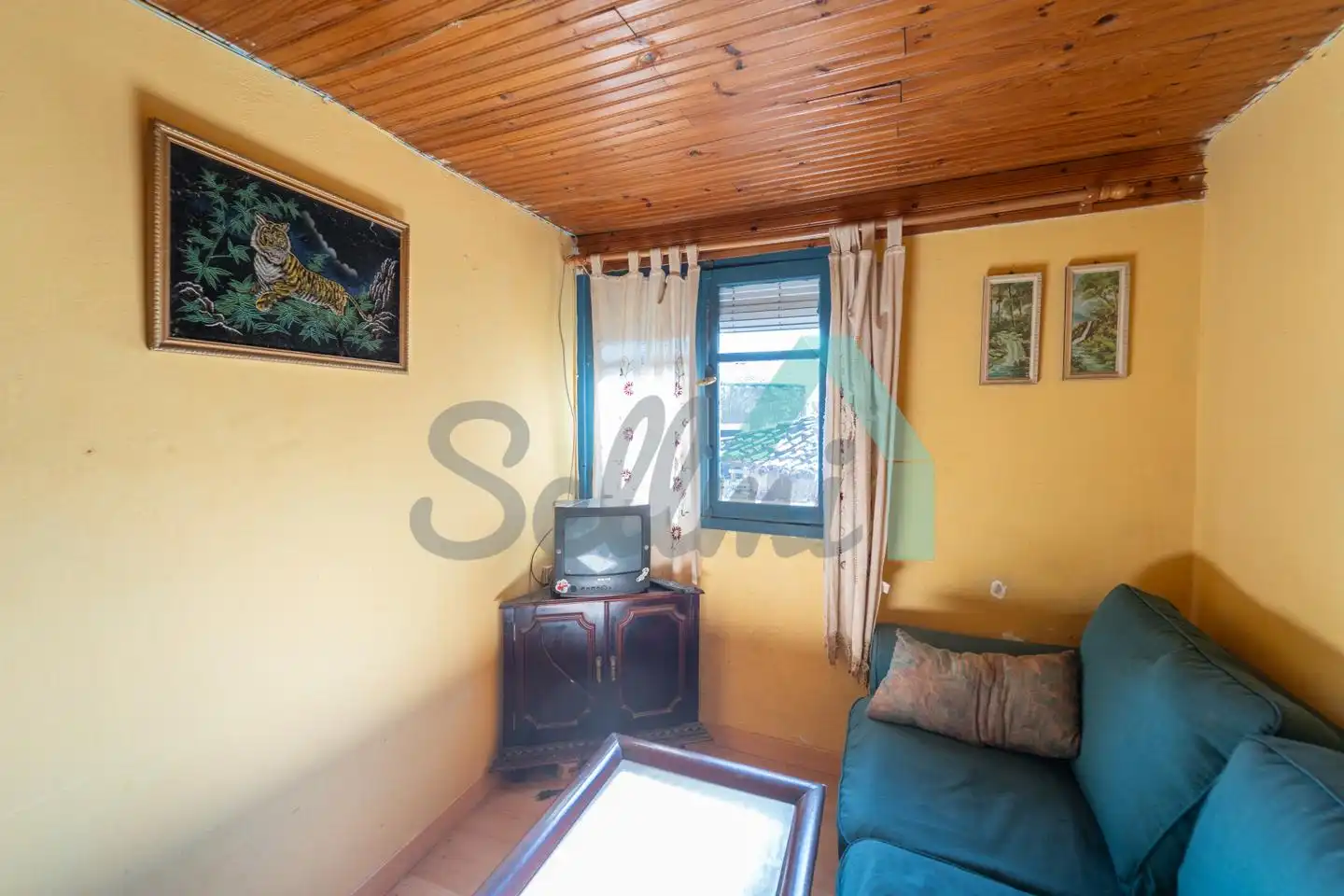 Living room of Houses for sale in Parres  with Heating, Private garden and Storage room