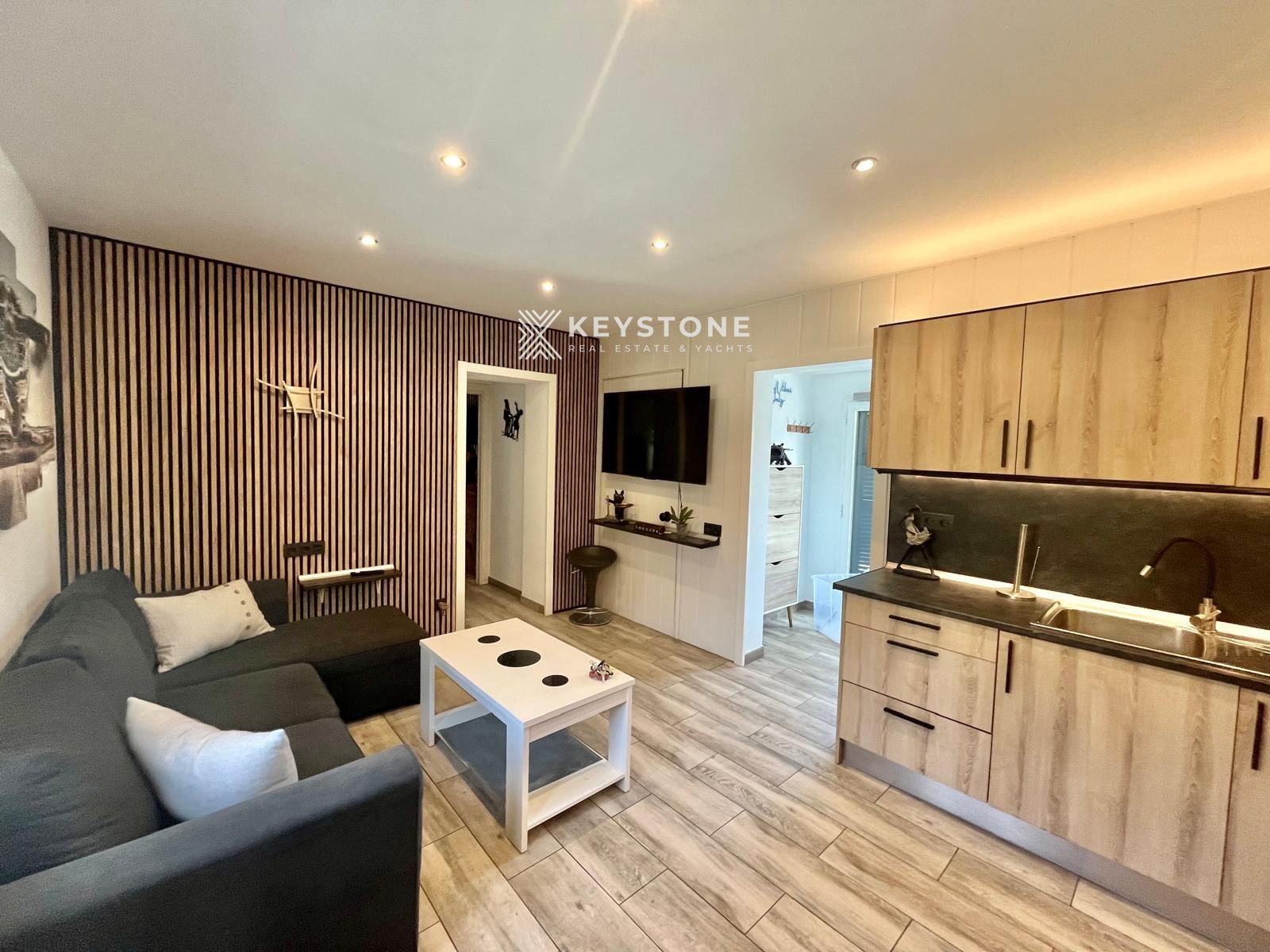 Living room of Flat to rent in Calvià  with Air Conditioner, Swimming Pool and Furnished