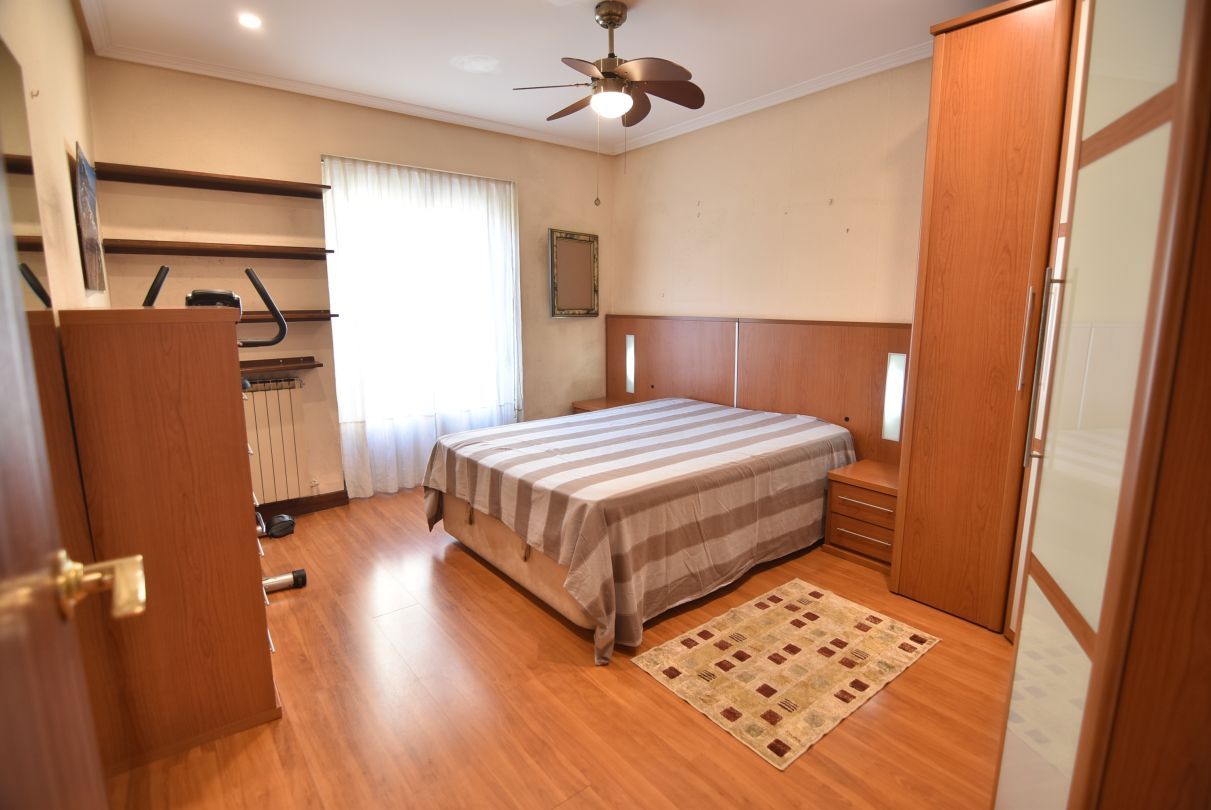 Bedroom of Flat for sale in Eibar  with Heating, Storage room and Balcony