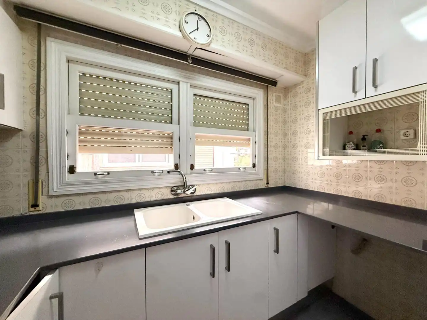 Kitchen of Flat for sale in Valencia  with Balcony