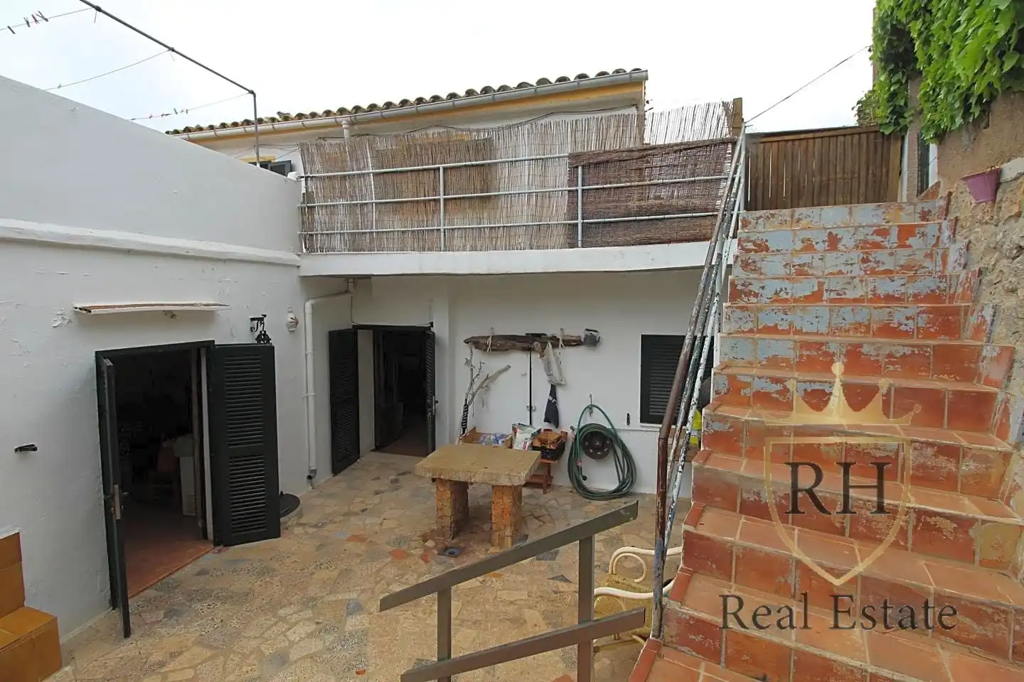 Vista exterior de Casa o xalet en venda en Pollença amb Aire condicionat, Jardí privat i Terrassa