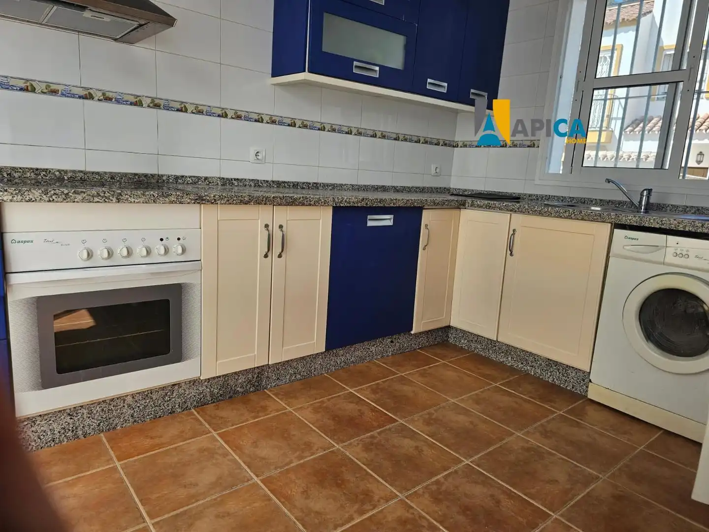 Terraced house for sale in Manilva Pueblo, imagen 7