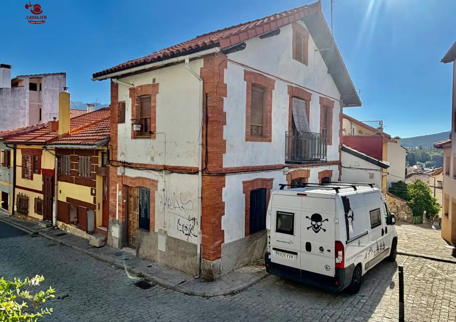Vista exterior de Casa o xalet en venda en Cercedilla amb Calefacció, Traster i Moblat