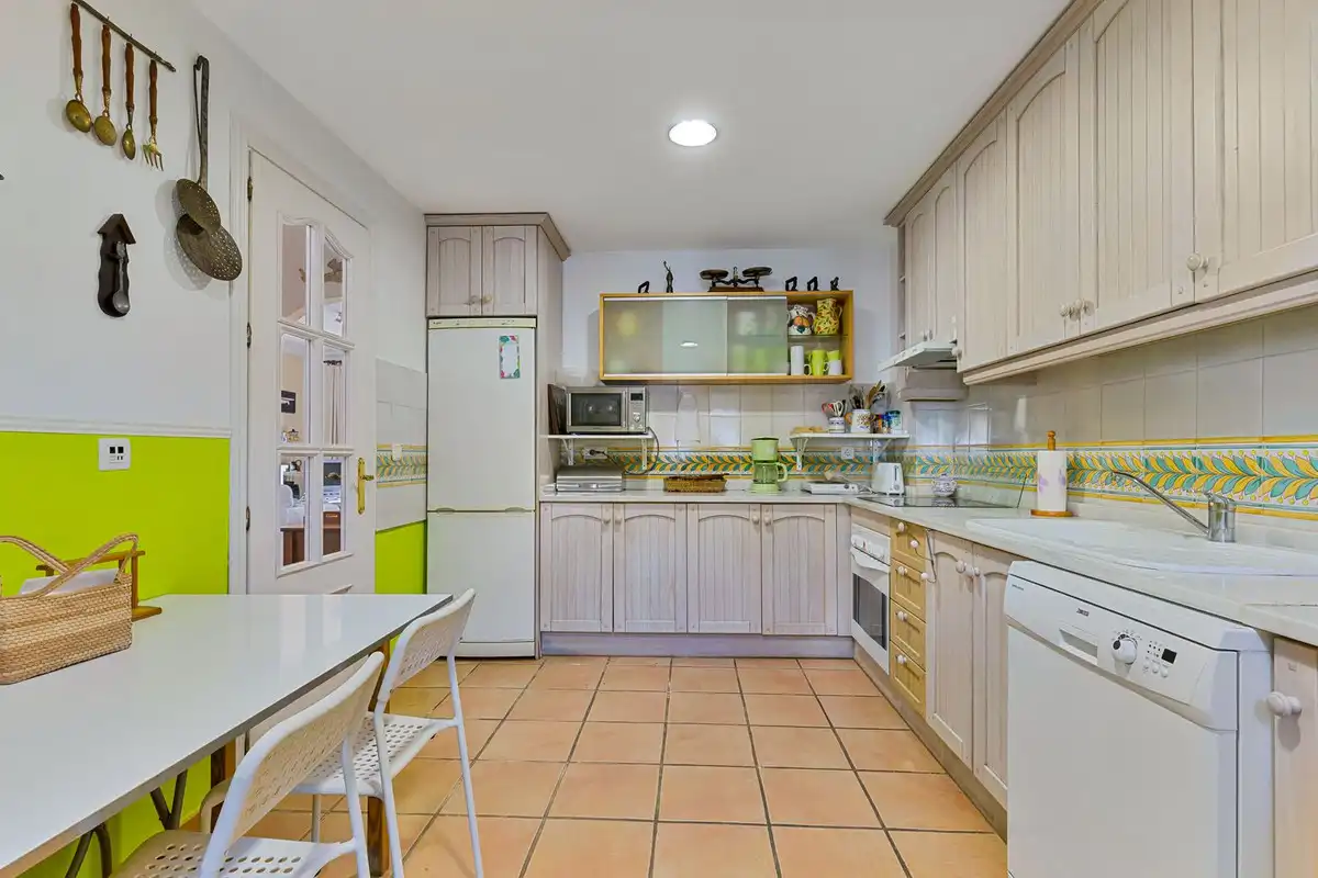 Küche von Haus oder Chalet zum Verkauf in Marbella mit Terrasse und Gemeinschaftspool