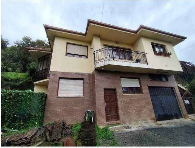 Casa-chalet en Venta en Hazas de Cesto