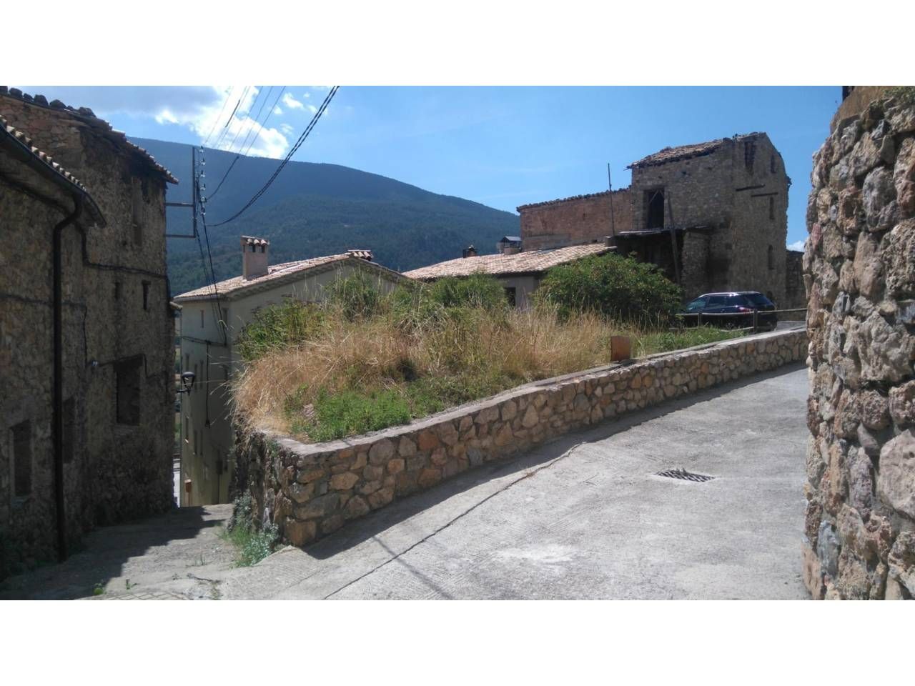 Exterior view of Industrial land for sale in Josa i Tuixén