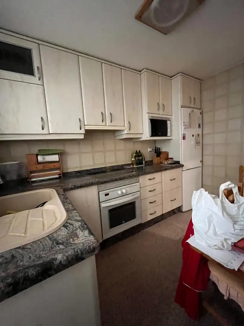 Kitchen of Flat for sale in Elda  with Air Conditioner and Furnished