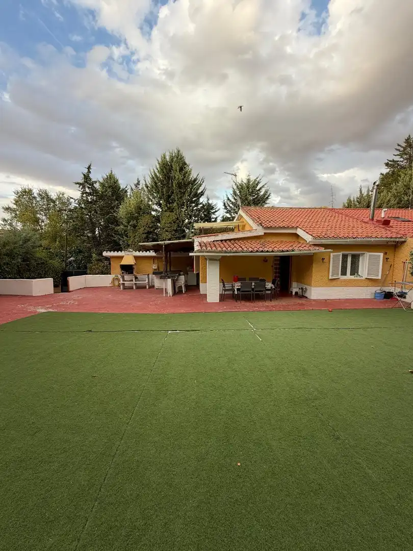 Casa pareada en venta en El Robledal