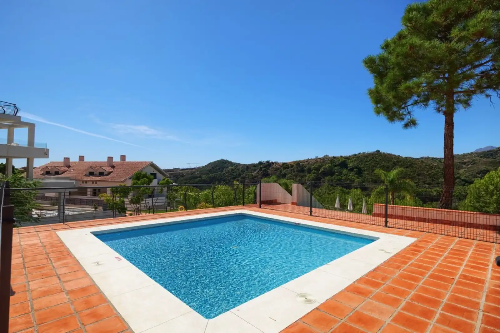 Habitatge amb piscina en venda a Selwo, imagen 21