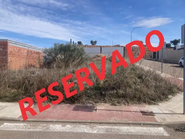 Terreni e lotti in vendita a Calle Tomillo 18