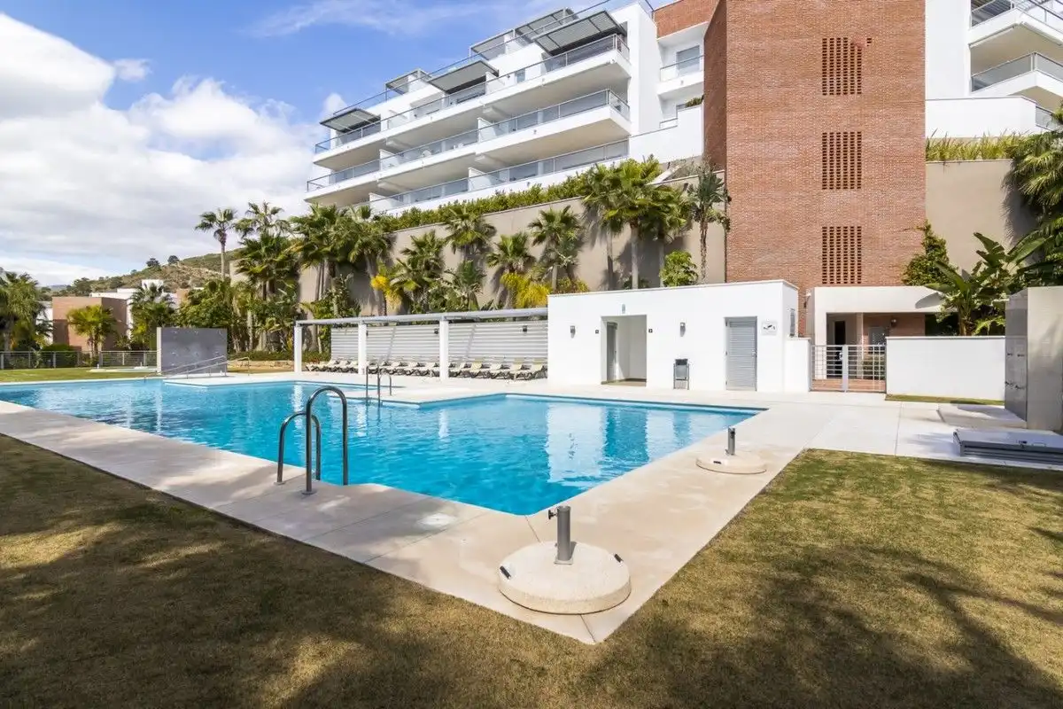 Apartment mit Pool zum Verkauf in El Paraíso