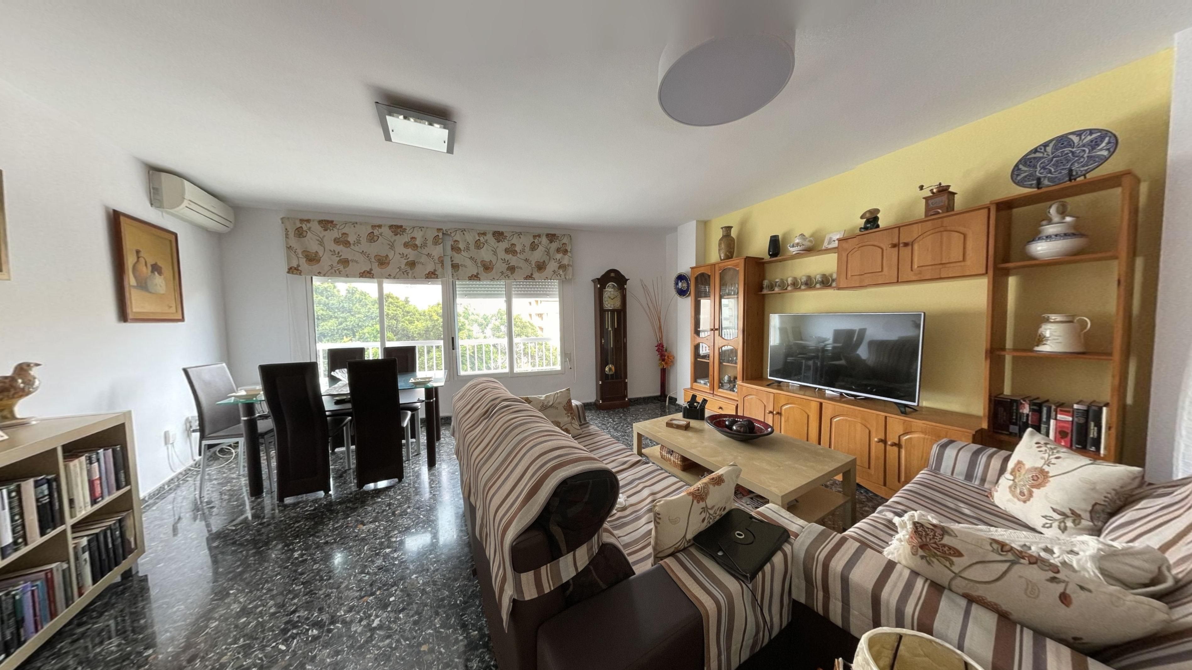 Living room of Flat for sale in Sagunto / Sagunt  with Air Conditioner, Heating and Storage room