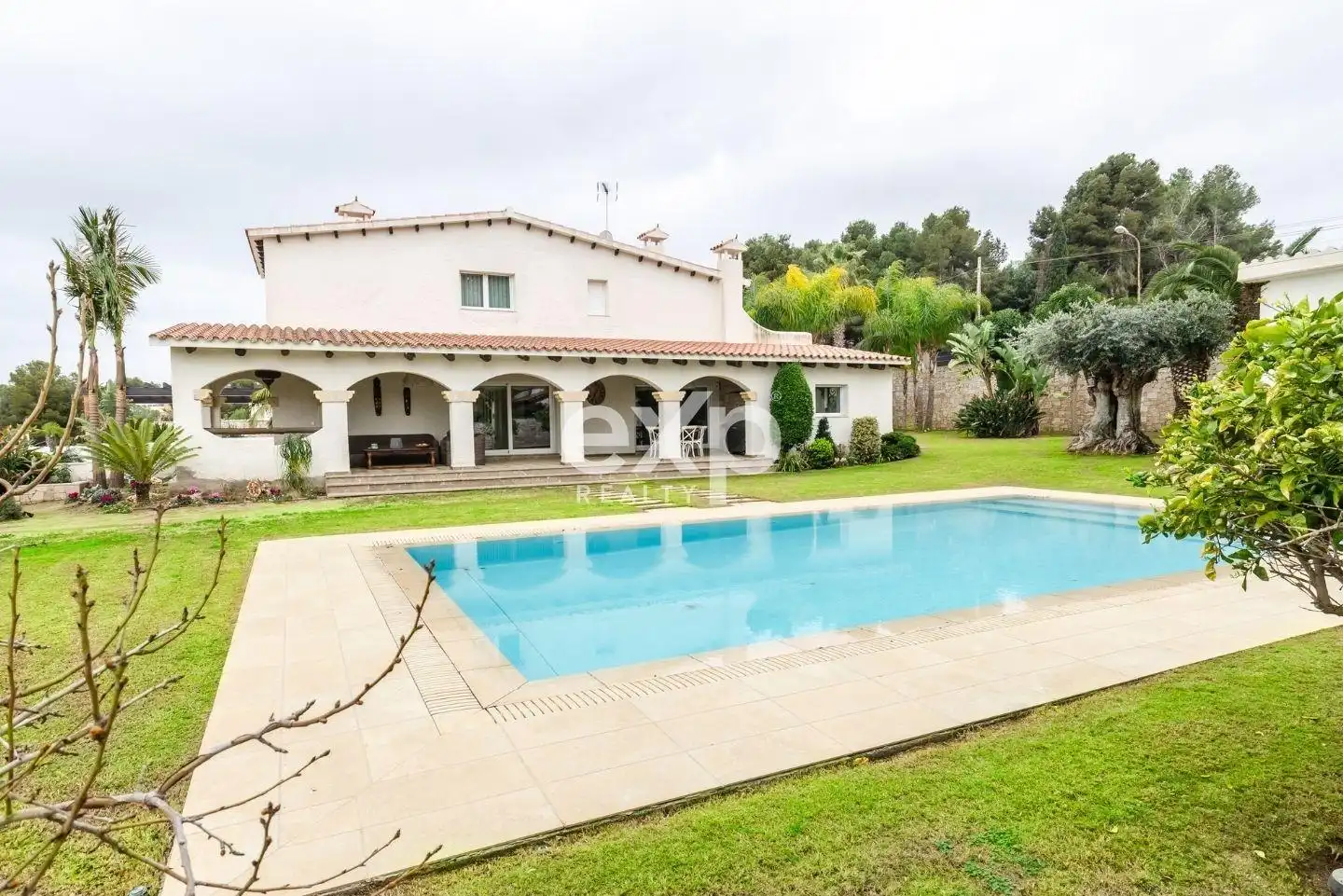Casa con piscina in vendita a Roda de Barà