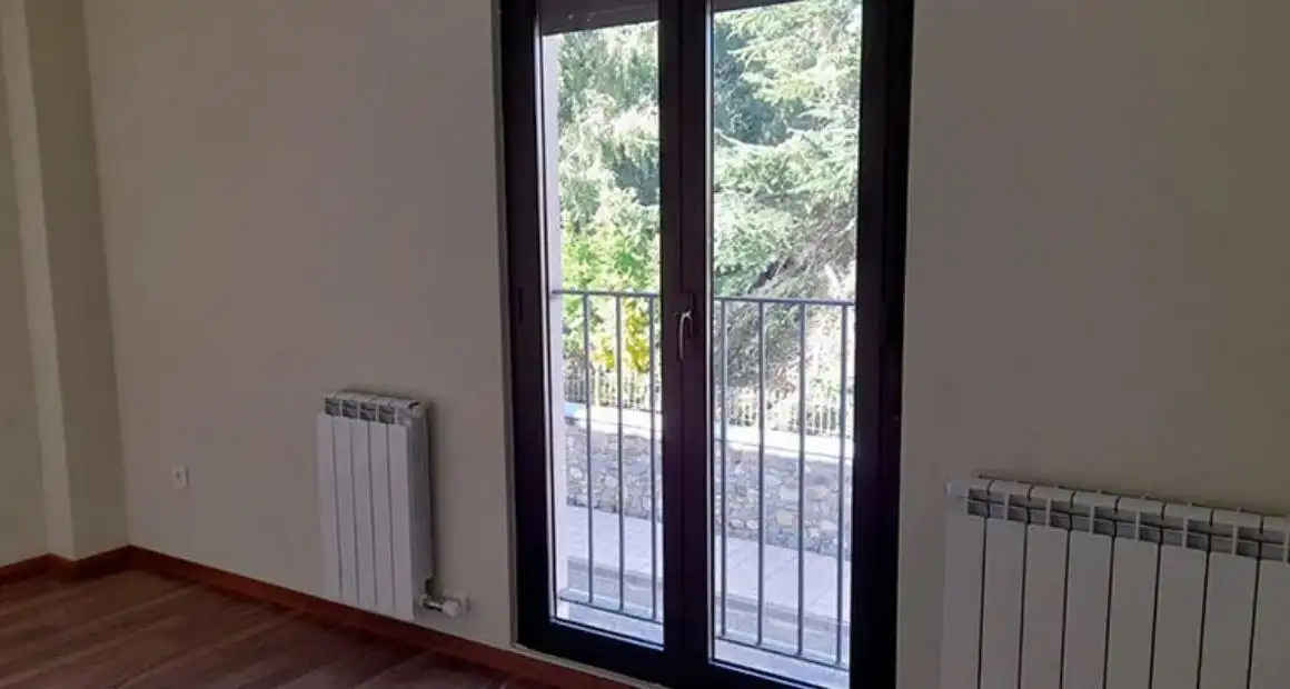 Terraza de Piso en venta en Puebla de Lillo con Calefacción y Trastero