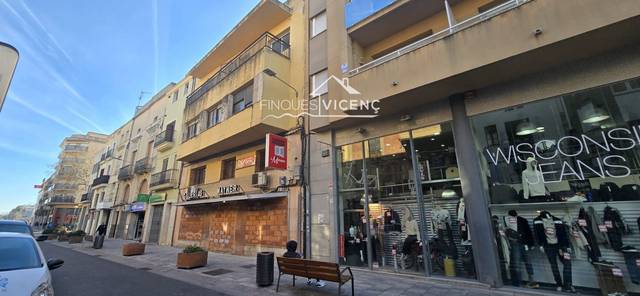 Edificio en Venta en Doctor Robert en Centre