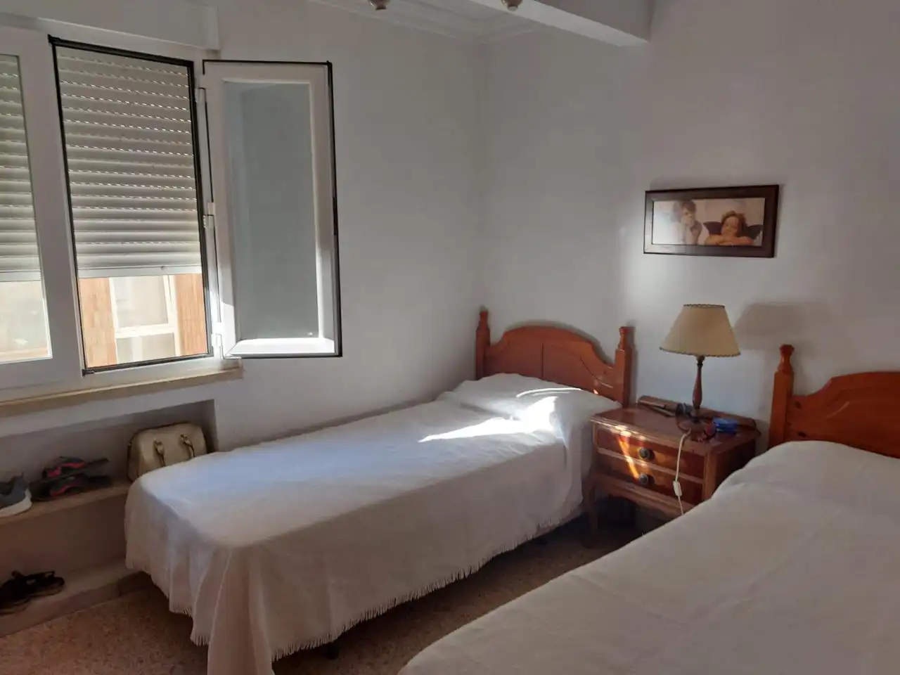 Habitación de Piso de alquiler en Cádiz con Balcón