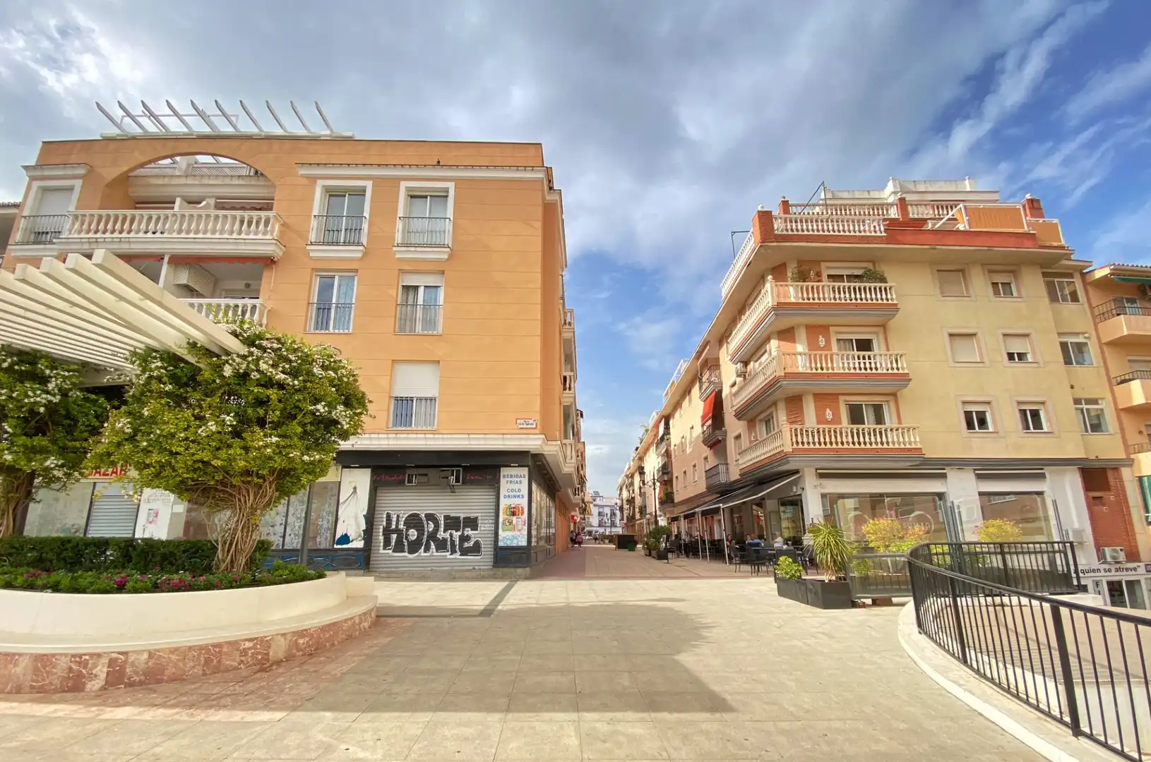Exterior view of Flat for sale in Marbella  with Air Conditioner, Heating and Terrace