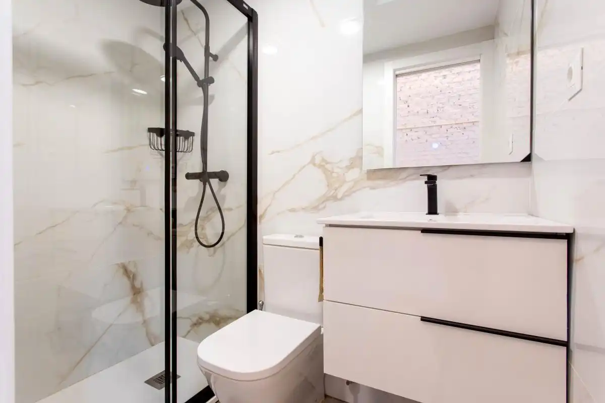 Bathroom of Duplexes for sale in Madrid  with Air Conditioner and Heating