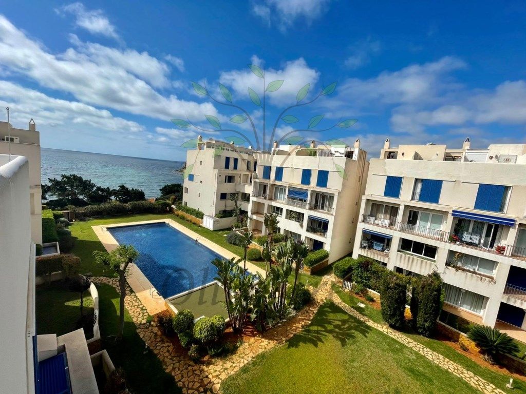Exterior view of Duplex for sale in Santa Eulària des Riu  with Terrace and Swimming Pool