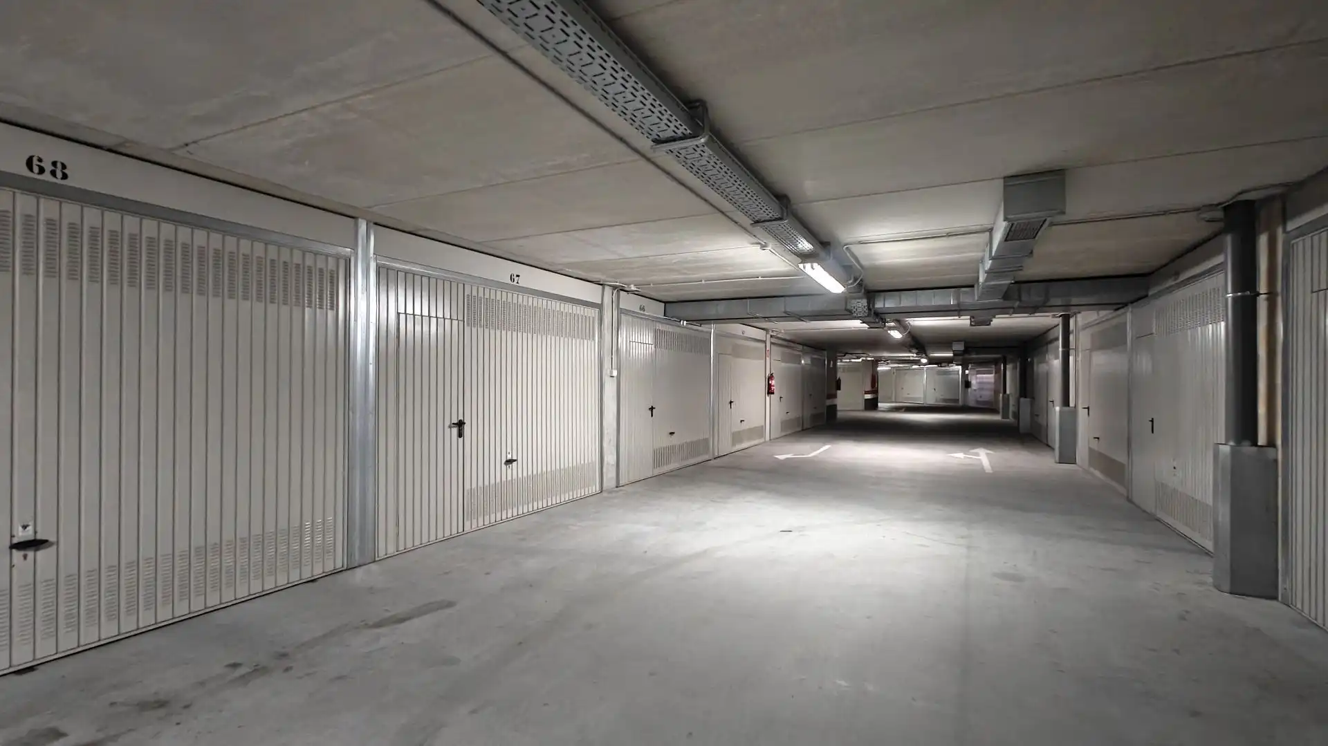 Parkplatz von Garage zur Miete in Lasarte-Oria