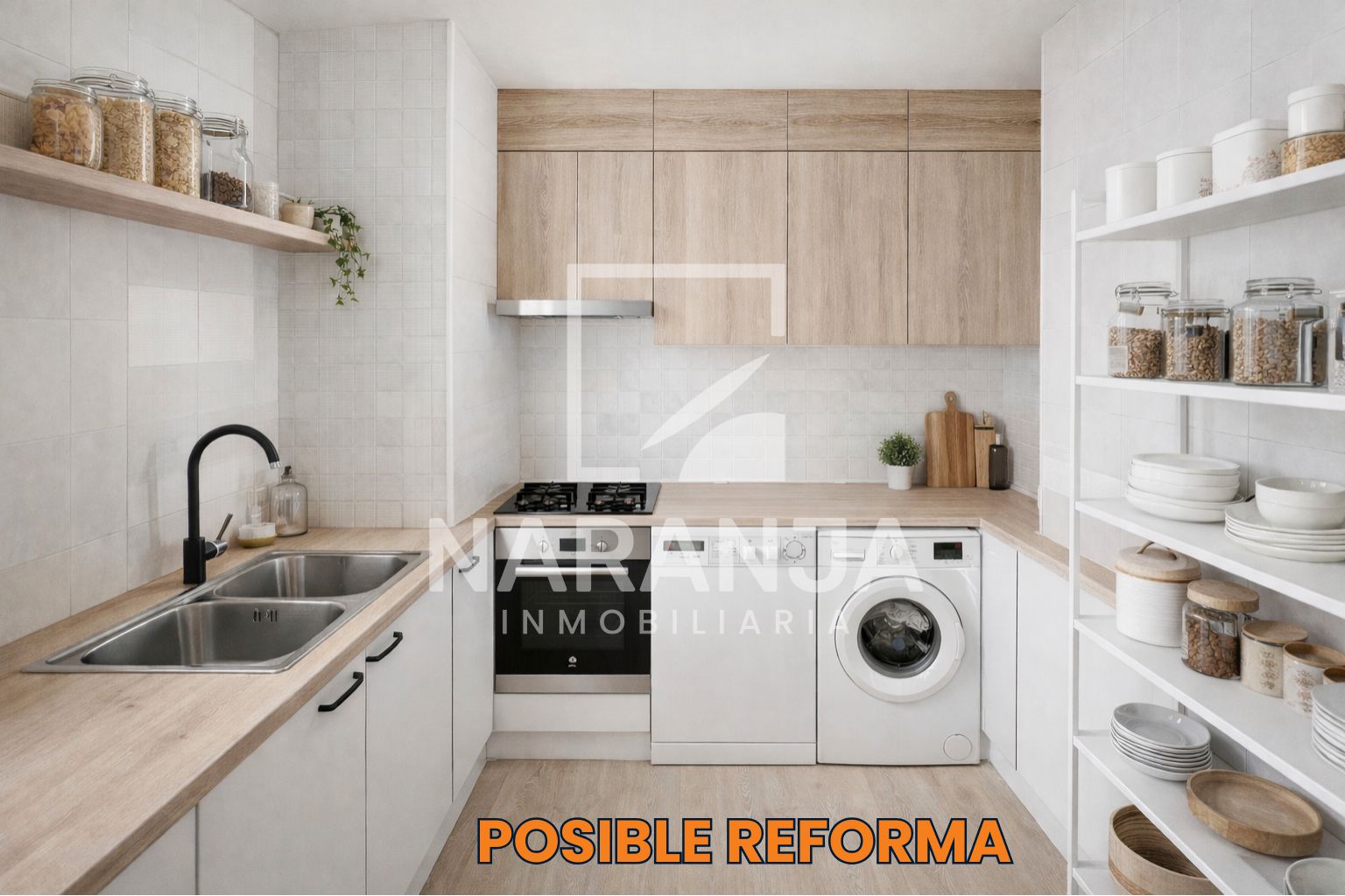 Cocina de Piso en venta en  Barcelona Capital con Balcón