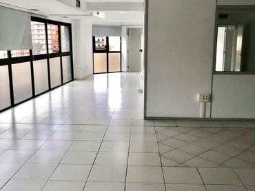 Büro mit Aufzug zum Verkauf in Calle Prolongación Ramón y Cajal