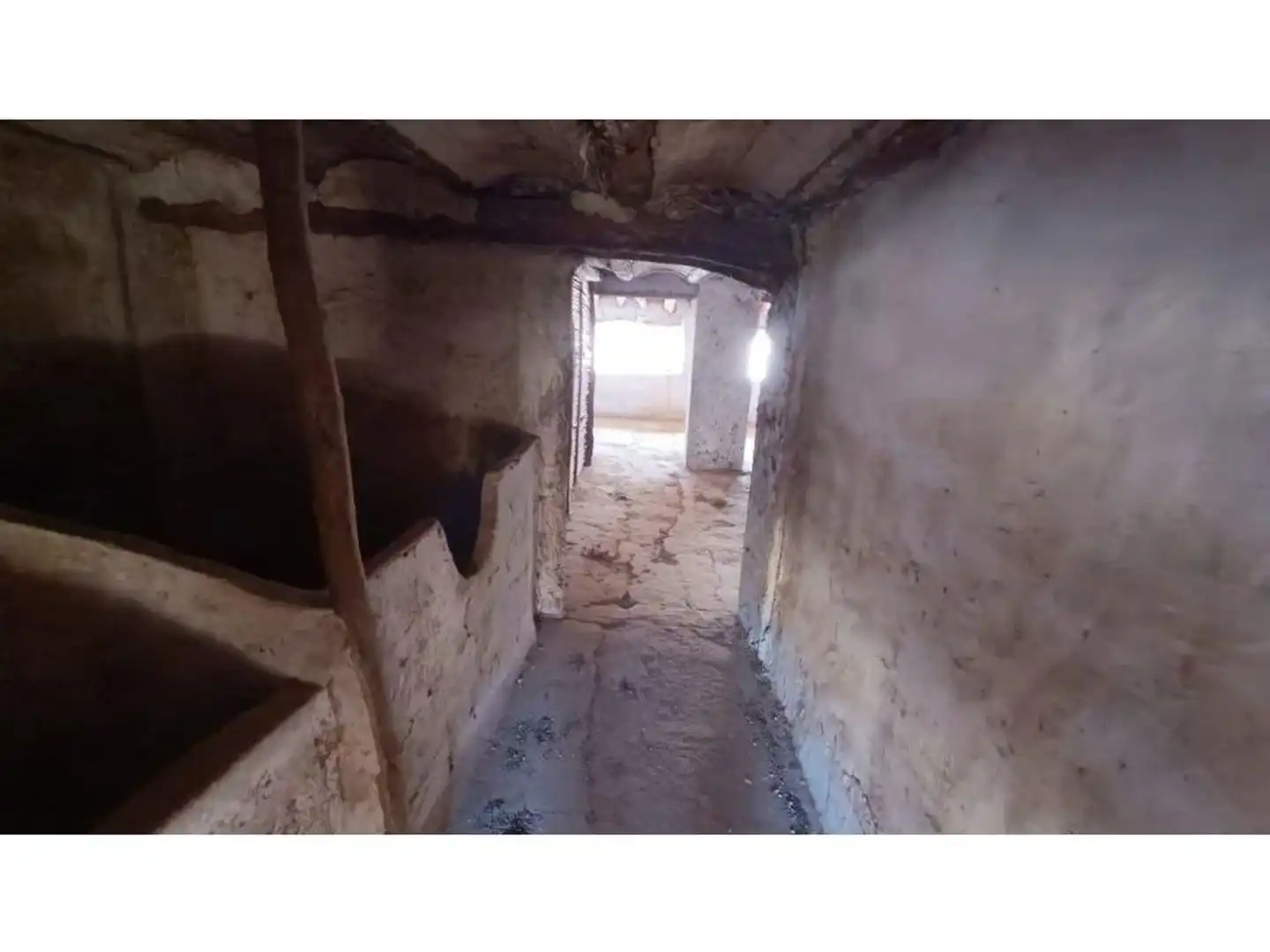 Casa o xalet en venda en Villar del Arzobispo amb Terrassa i Balcó