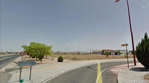 Parcela comercial de 13.400 m2 en Parque Empresarial Entrecaminos en Valdepeñas, immagine 2