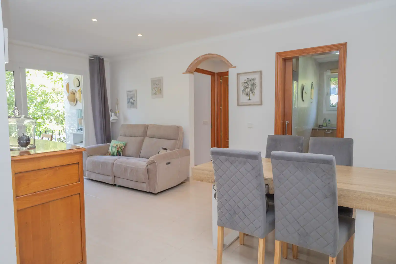 Wohnzimmer von Wohnung zum Verkauf in Palafrugell mit Heizung, Abstellraum und Ofen