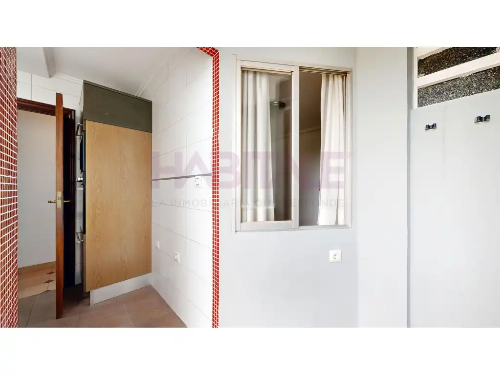 Bedroom of Flat for sale in Valencia  with Balcony