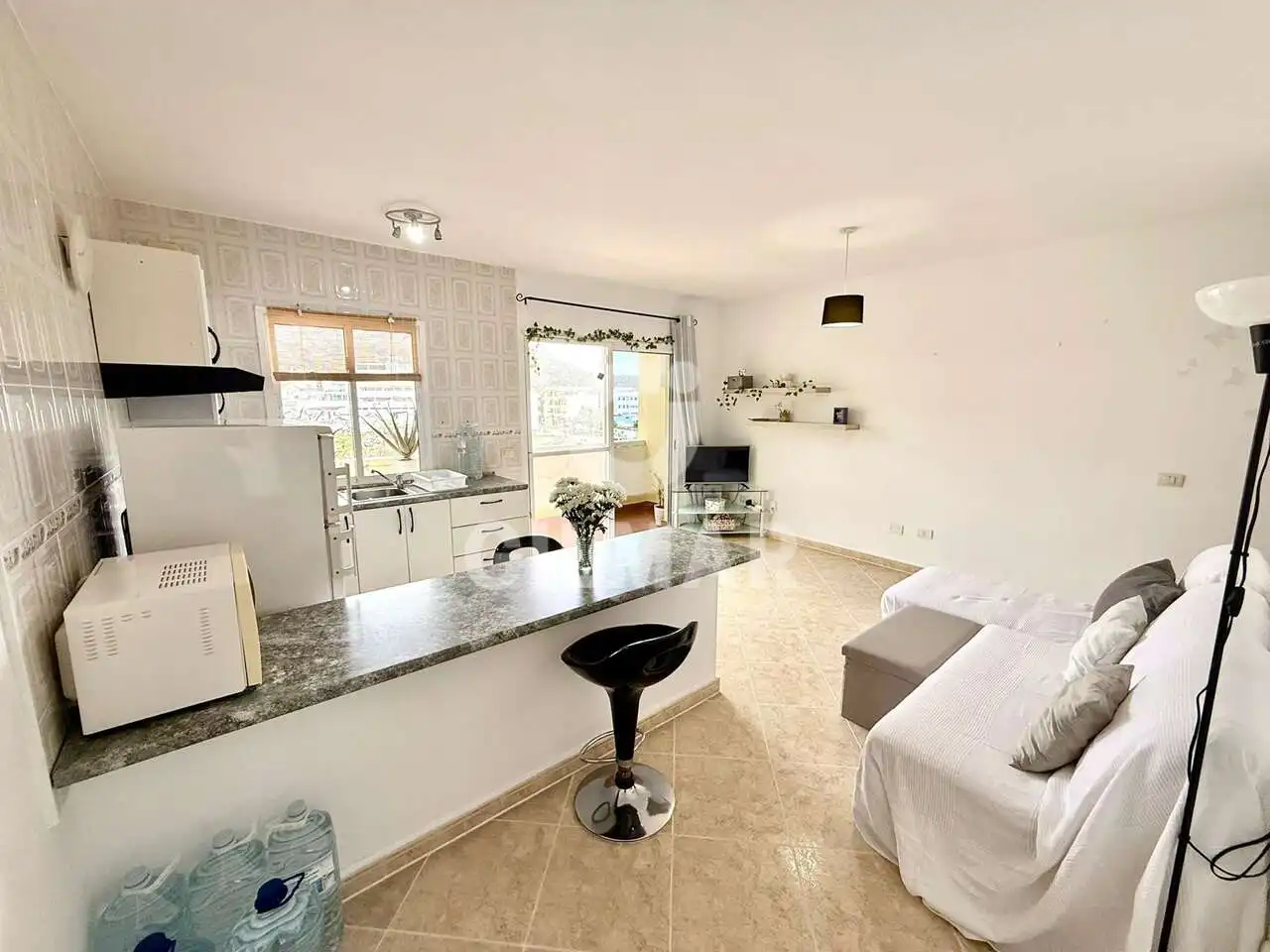 Vista exterior de Apartamento en venta en Adeje con Amueblado