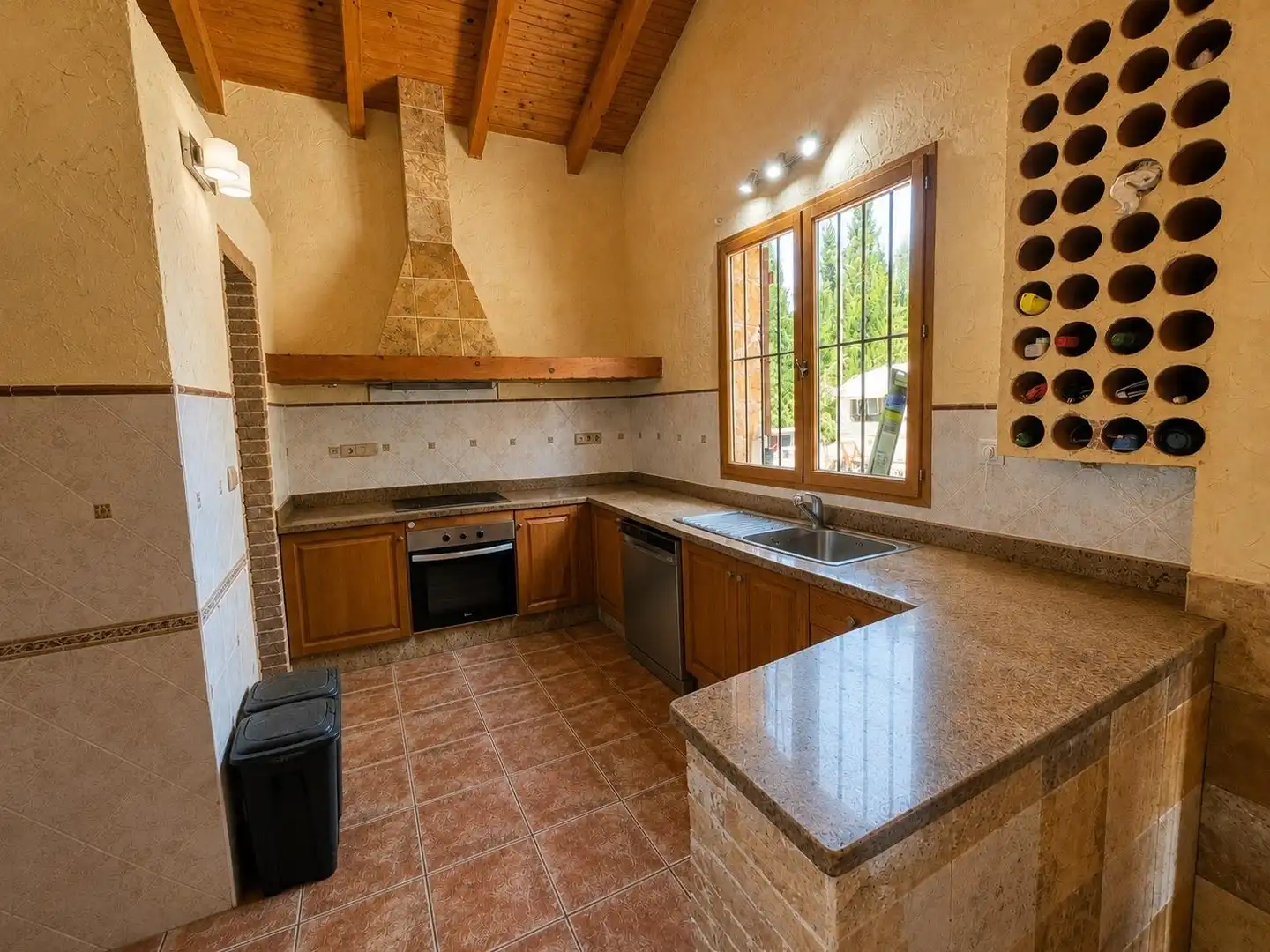 Villa zum Verkauf in Carretera MATANZA DE LA, imagen 7