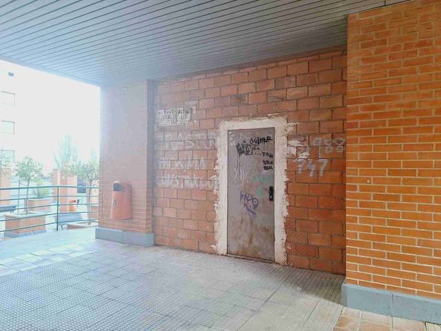 Local comercial en Venta en consejo de ciento en La Paz