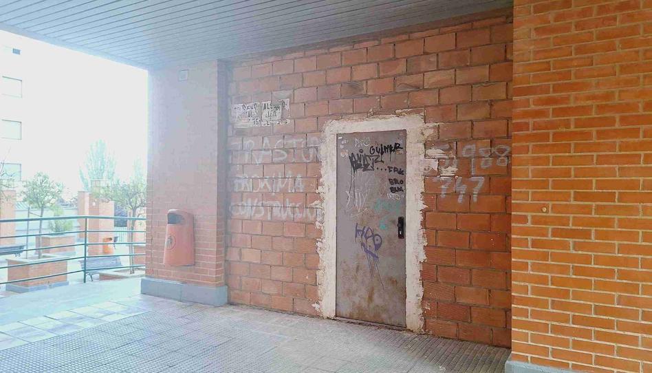 Photo 1 of Premises for sale in Consejo de Ciento, La Paz, Zaragoza