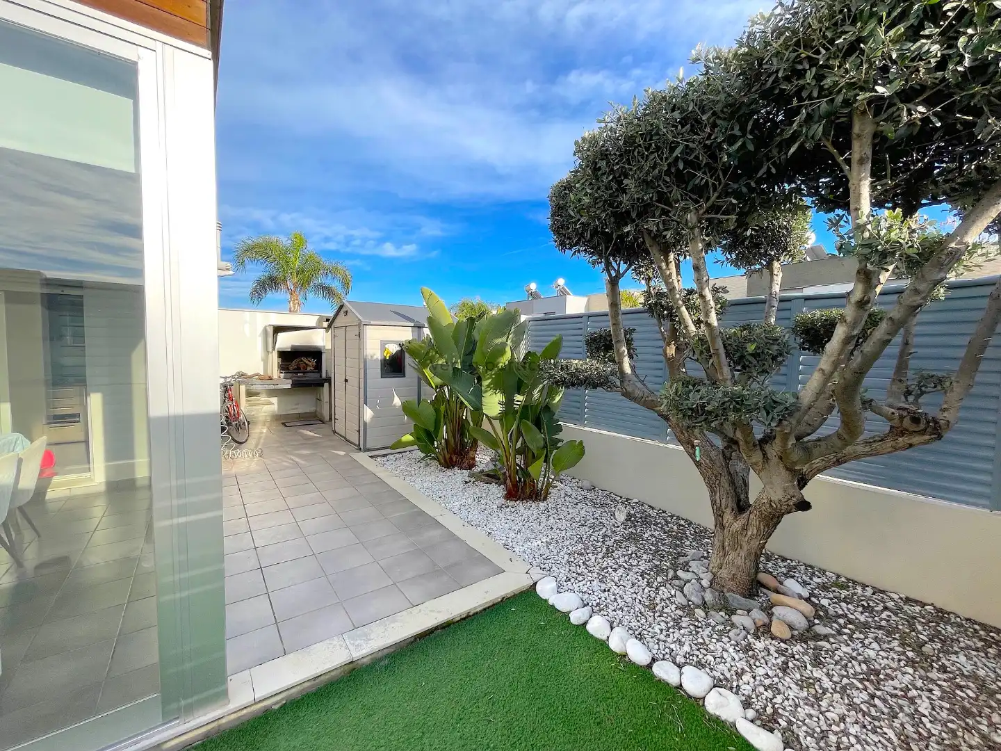 Casa aparellada amb jardí en venda a Avinguda Vicente Cañada Blanch 150, imagen 5