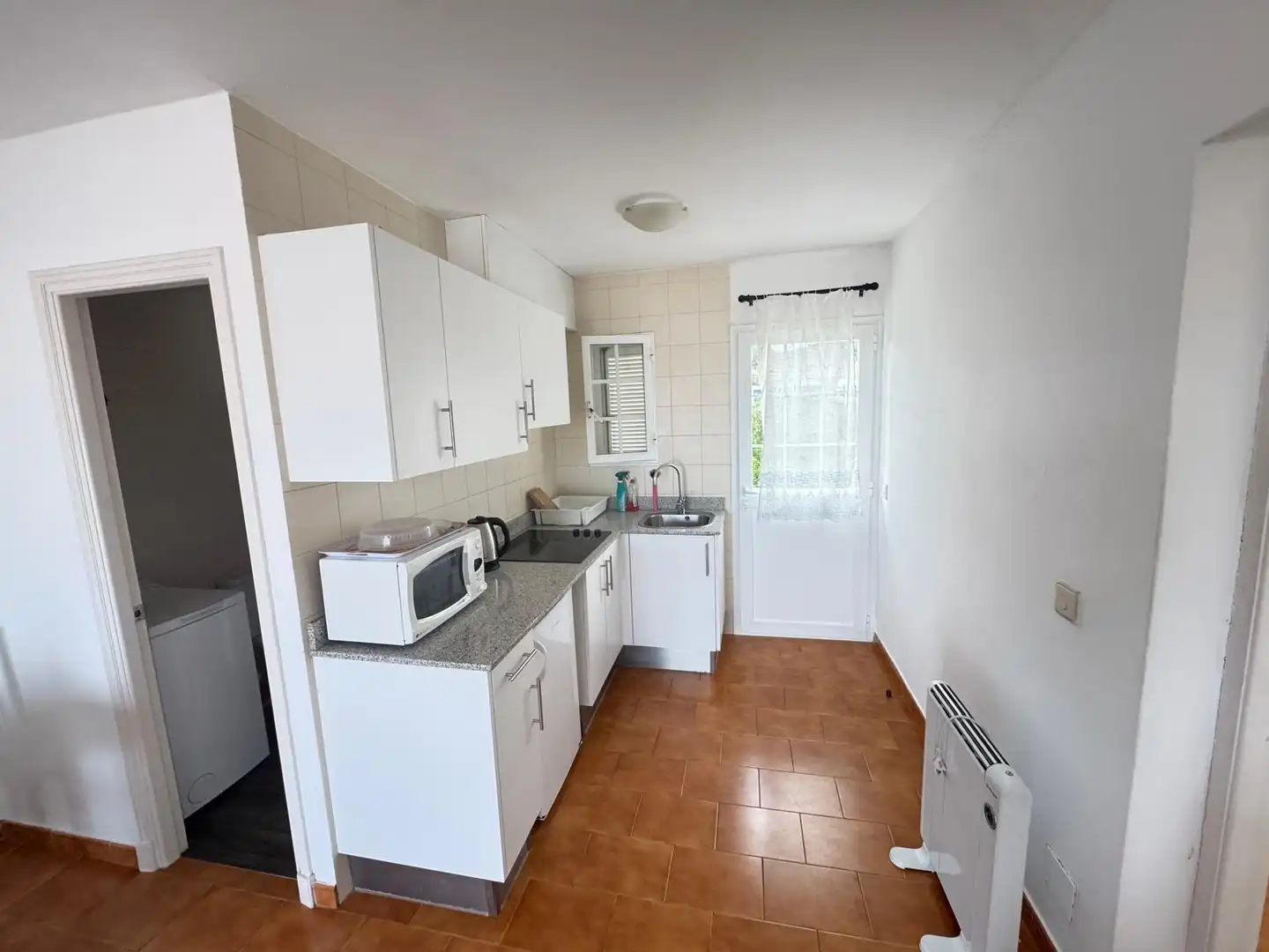 Cuina de Apartament en venda en Es Mercadal amb Jardí privat, Moblat i Balcó