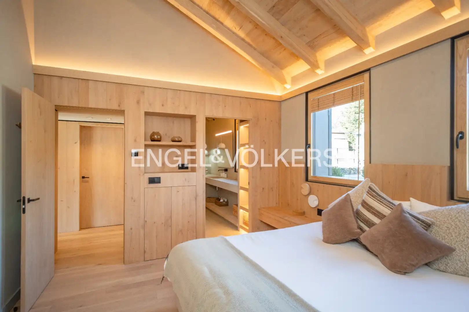Bedroom of Houses for sale in Ger  with Heating, Private garden and Parquet flooring