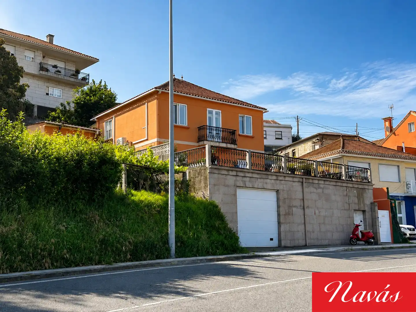Vista exterior de Casa o xalet en venda en Vigo  amb Aire condicionat, Calefacció i Parquet