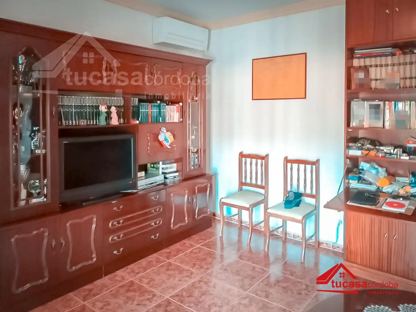 Living room of Country homes for sale in Córdoba  with Air Conditioner, Private garden and Storage room