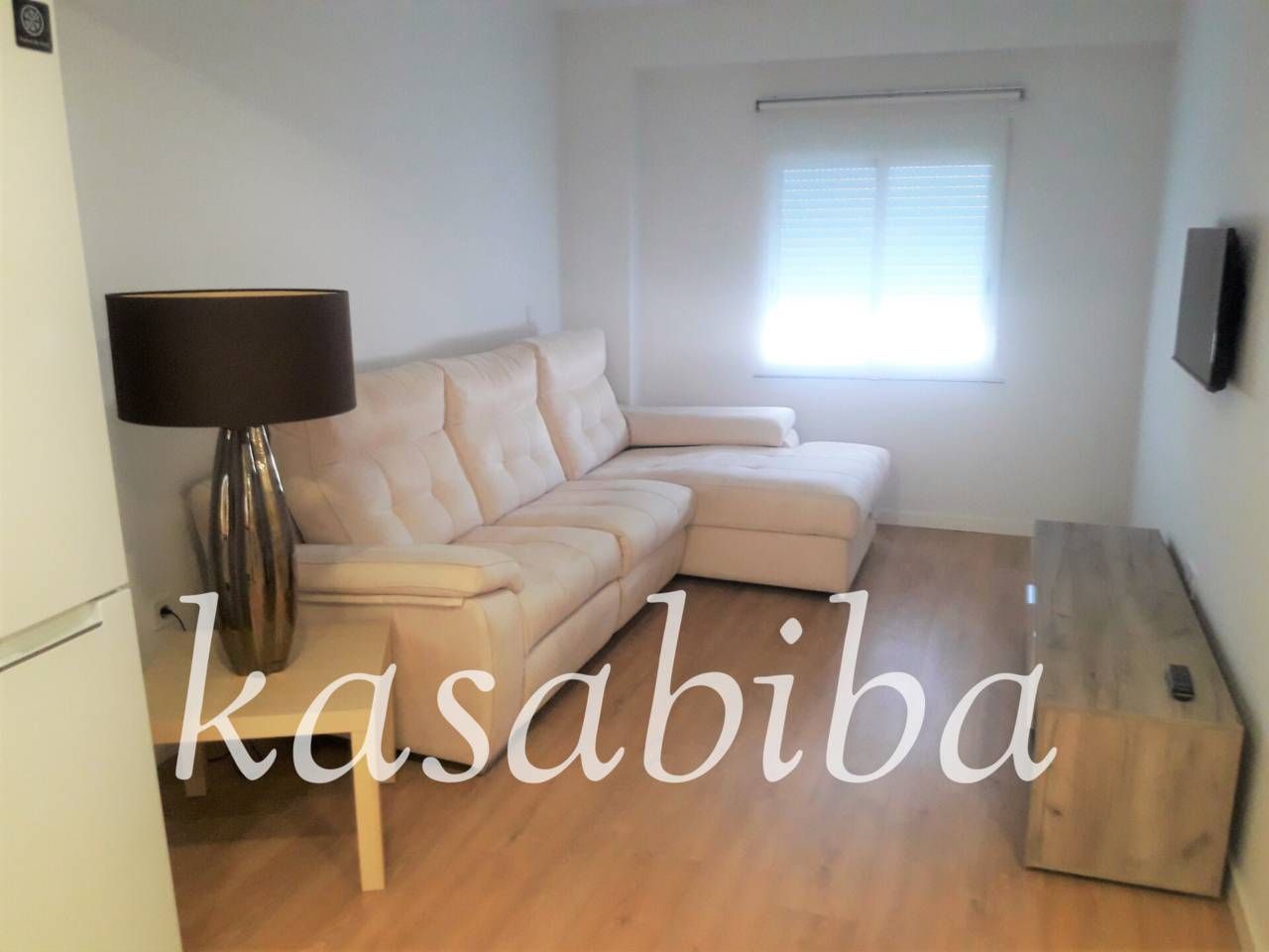 Sala d'estar de Pis de lloguer en  Valencia Capital amb Aire condicionat, Parquet i Moblat