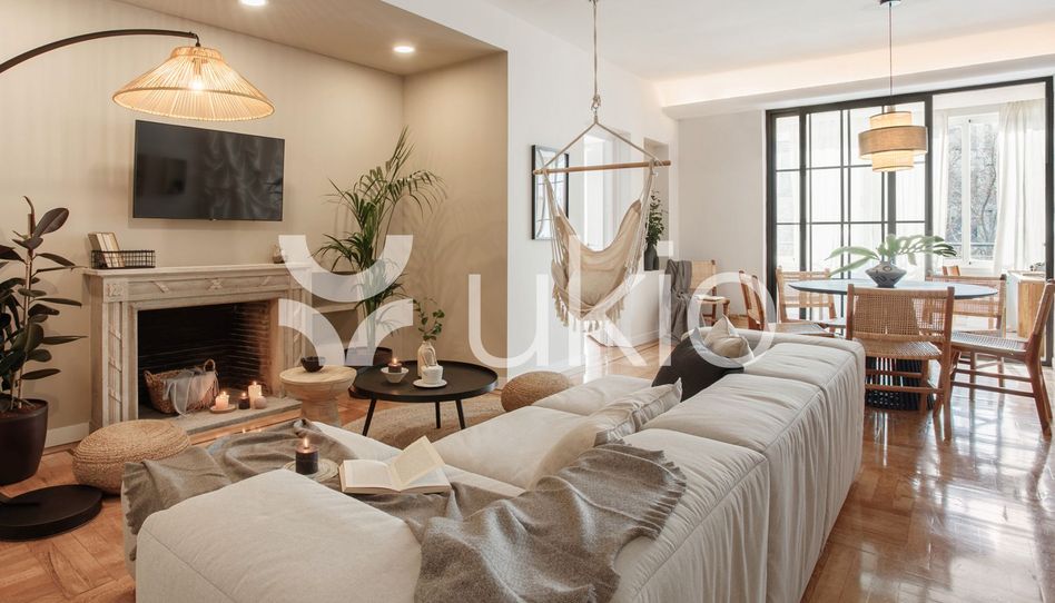 Apartamento de alquiler en Calle de María de Molina, El Viso - Imagen 2