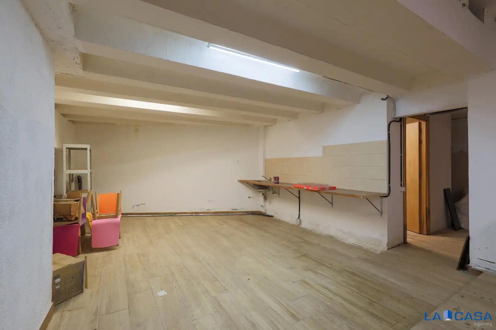 Ground floor for sale in Barcelona