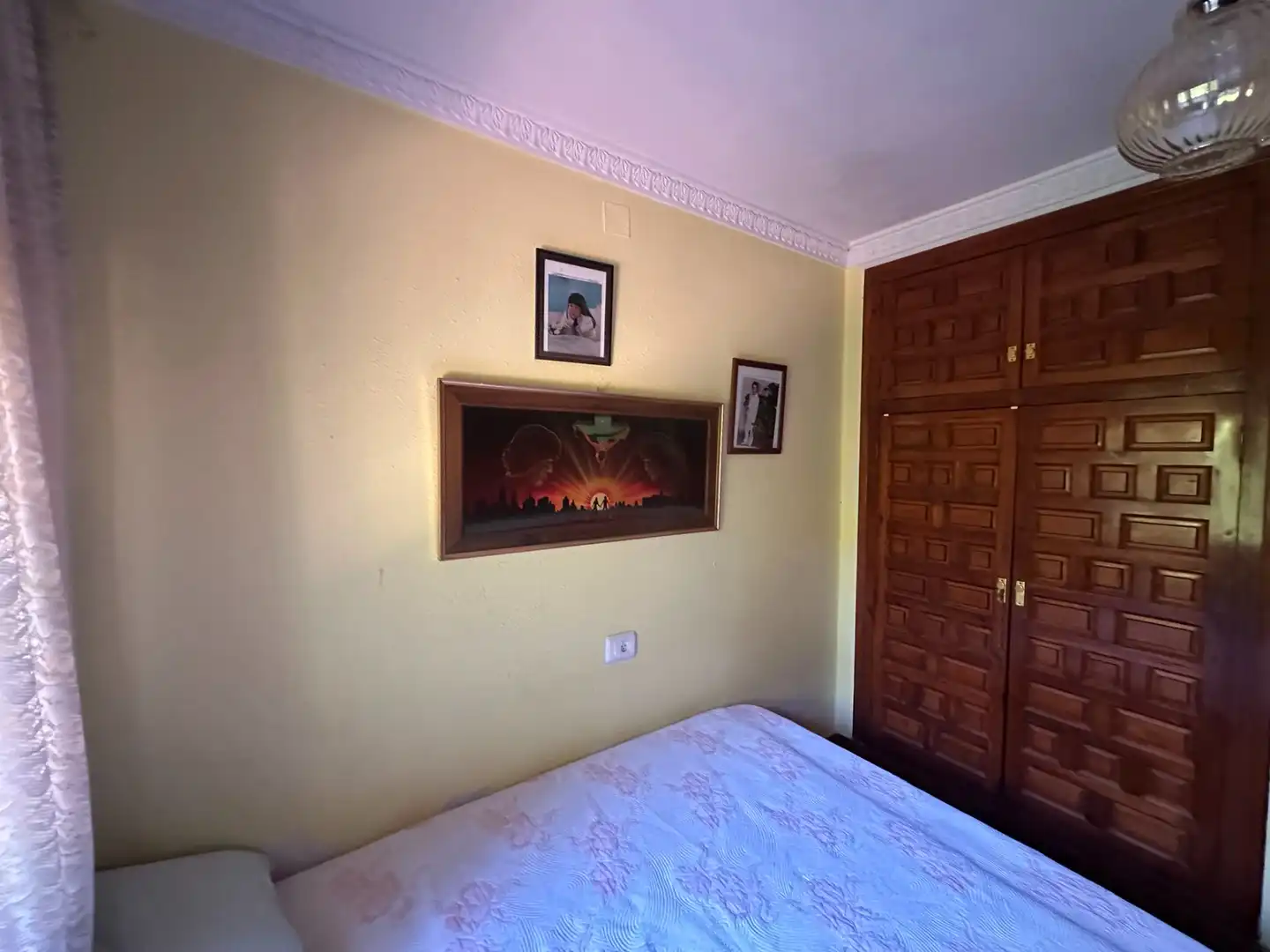 Dormitori de Casa o xalet en venda en Mont-roig del Camp amb Aire condicionat, Calefacció i Jardí privat