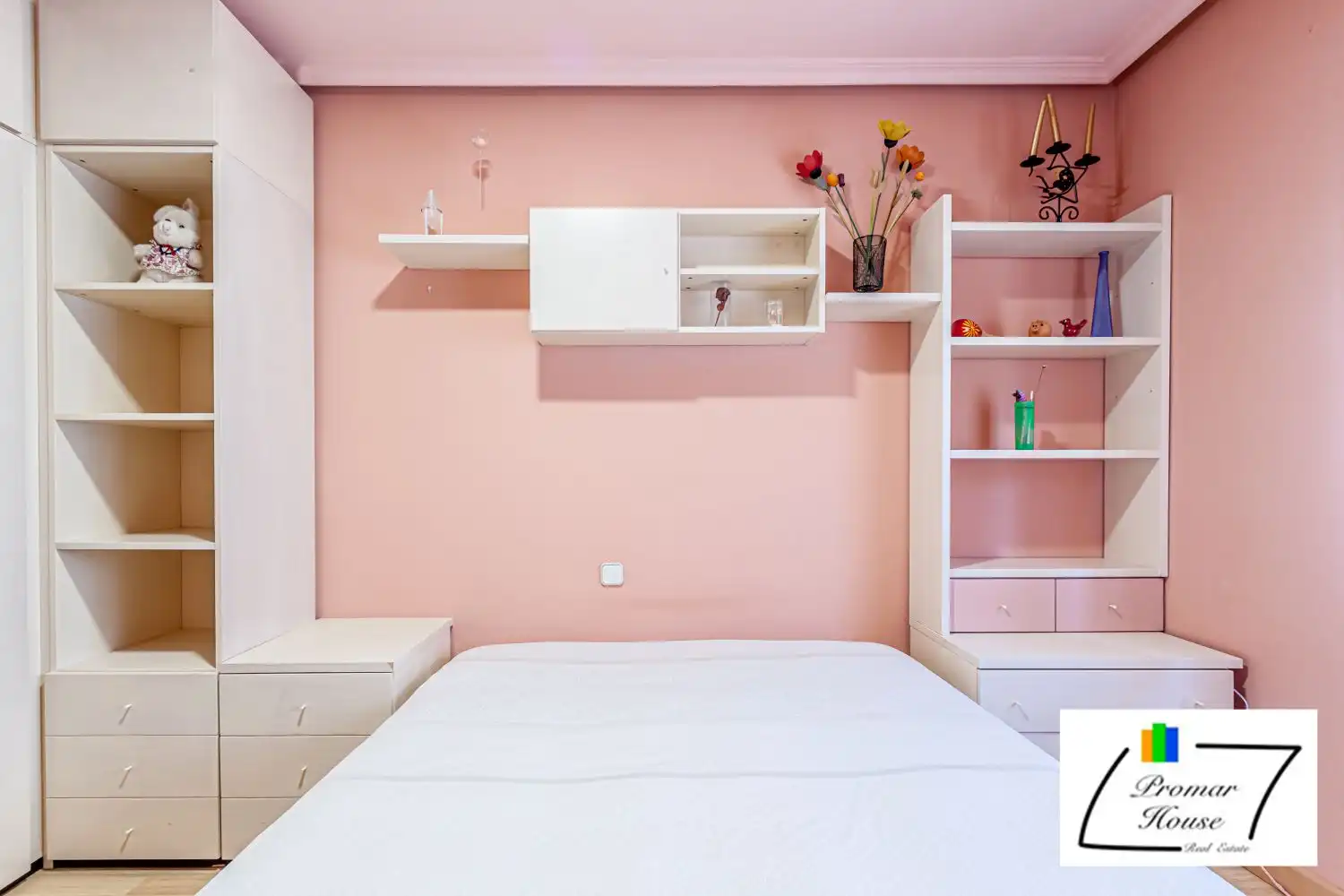 Habitación de Casa o chalet en venta en Ávila con Calefacción, Jardín privado y Terraza