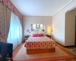 Bedroom of Flat for sale in Erandio  with Heating, Private garden and Storage room
