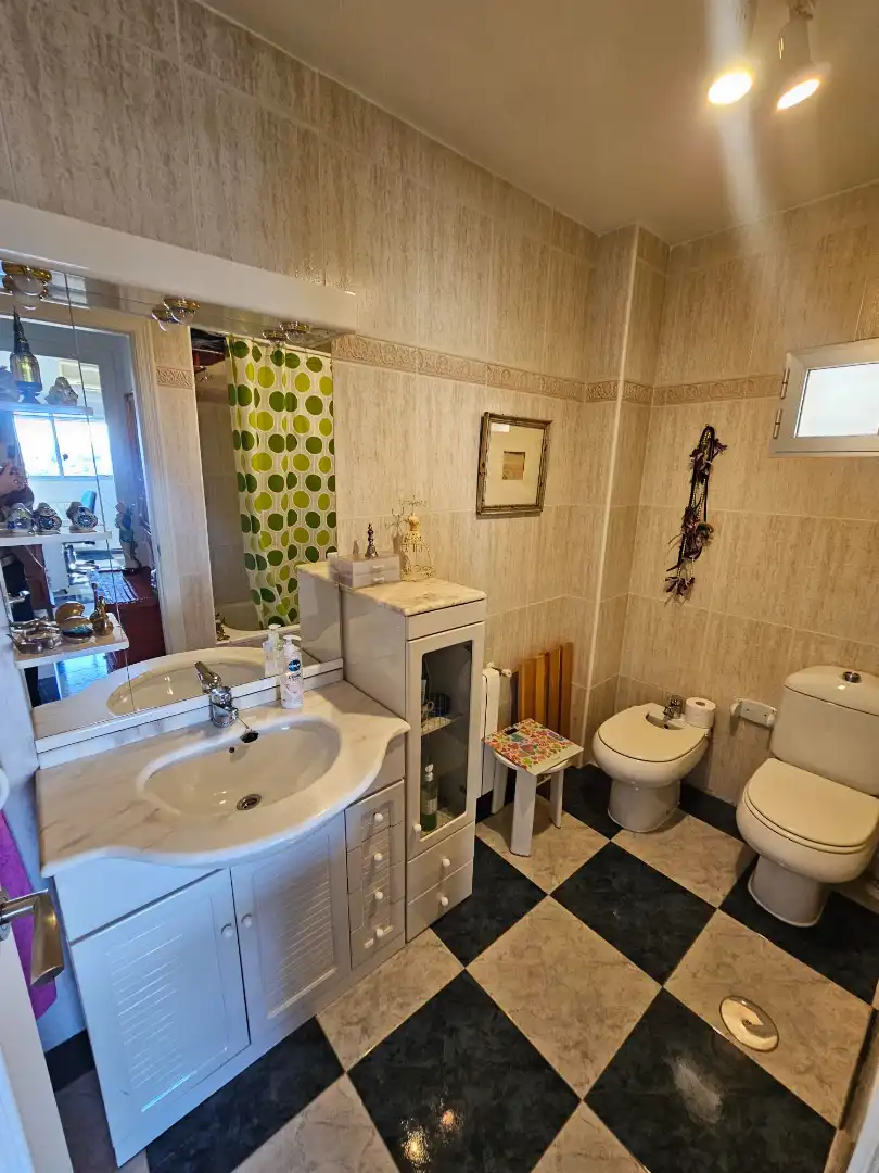 Baño de Casa adosada en venta en Molina de Segura con Aire acondicionado, Calefacción y Terraza