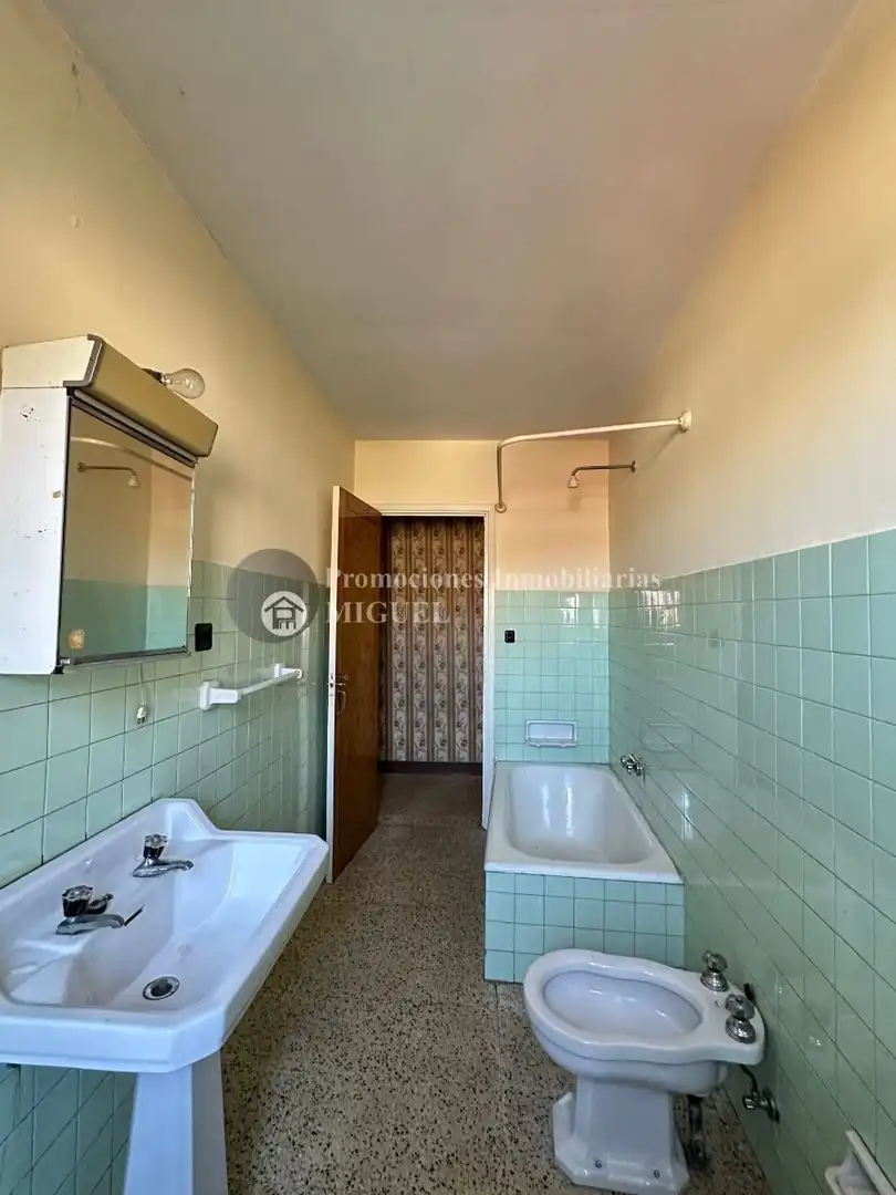 Habitación de Casa o chalet en venta en Verín