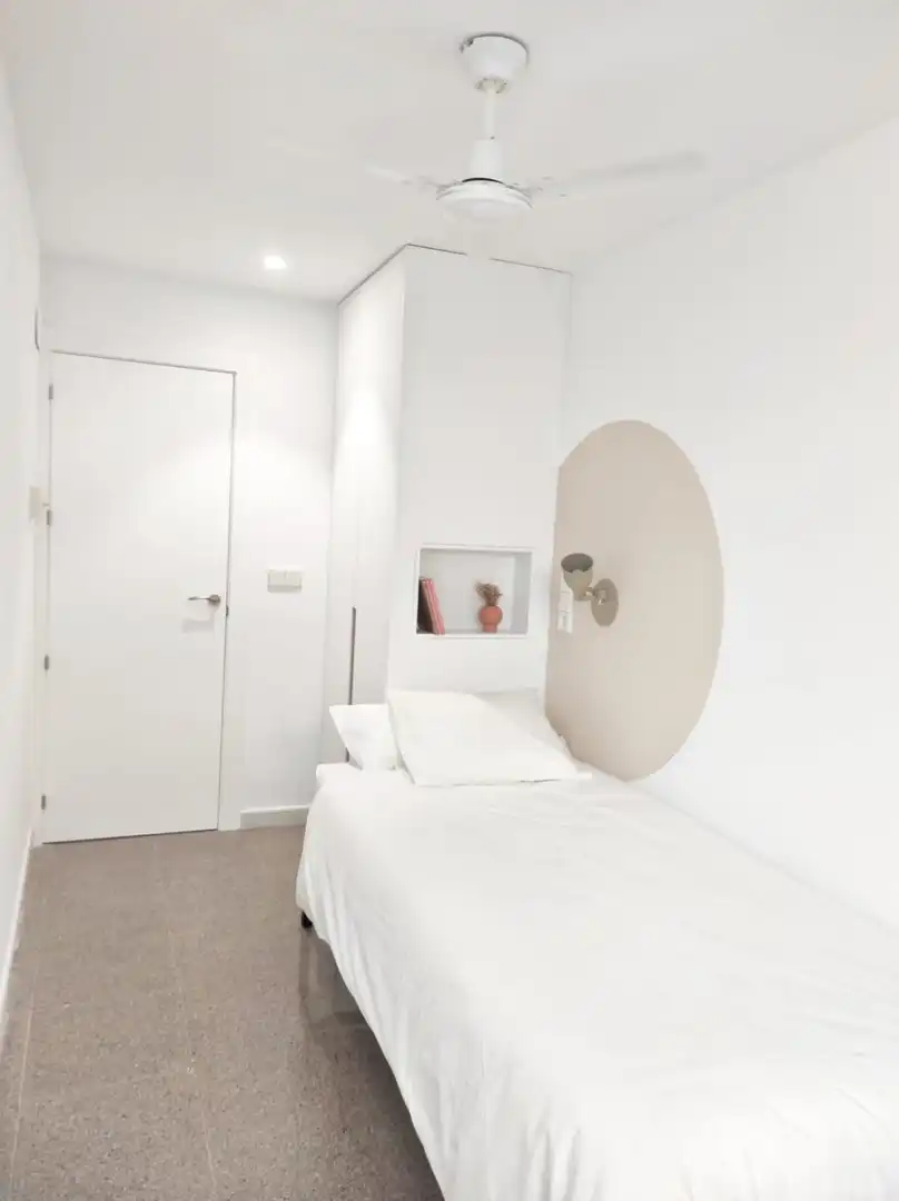 Flat to rent in Calle CAMILO FLAMMARION, imagen 13